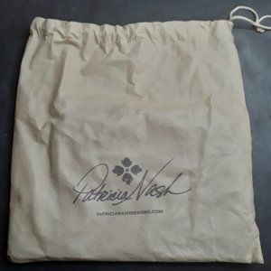 Patricia Nash Wristlet